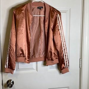 🚫[SOLD]🚫 Fashion Nova Satin Jacket